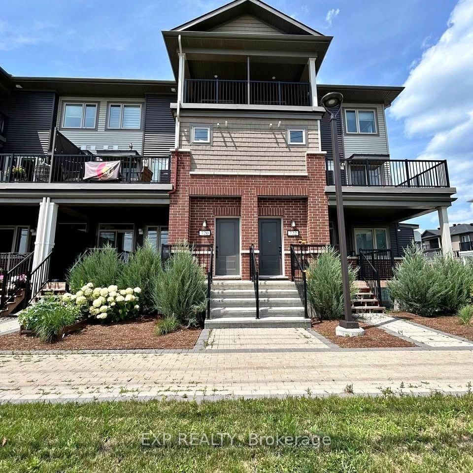 Front view of 720 Lapland Private, Ottawa