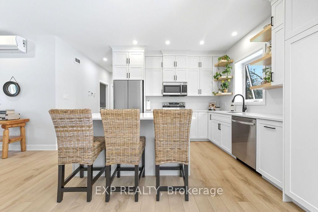 2394A Highway Highway • Renfrew, ON photo 17