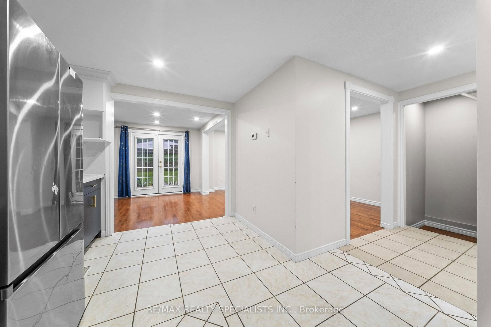 110 Steeles Crescent • Cambridge, ON photo 16
