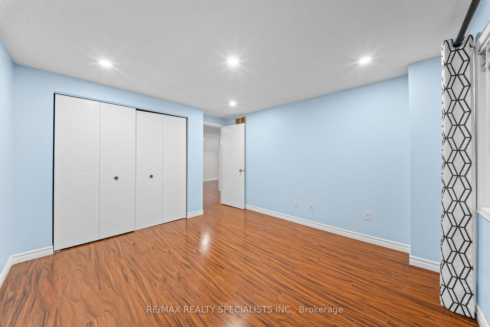 110 Steeles Crescent • Cambridge, ON photo 21