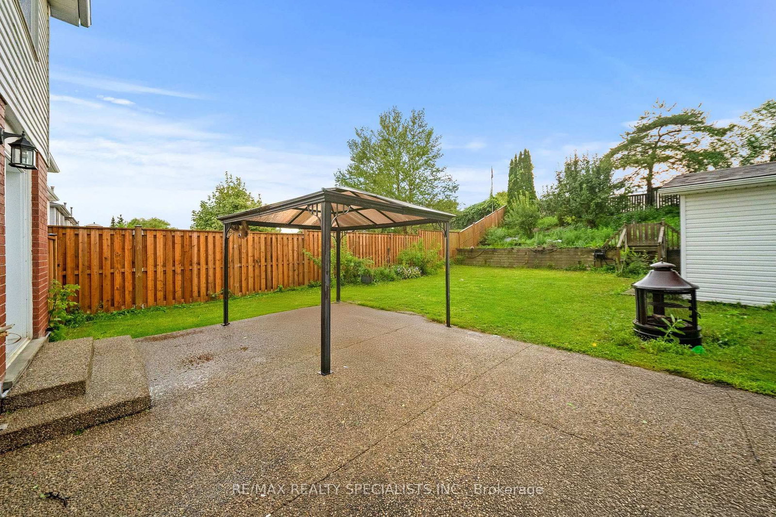 110 Steeles Crescent • Cambridge, ON photo 34