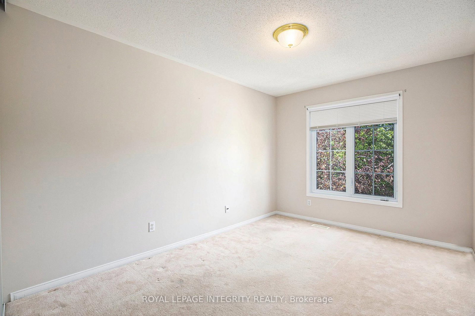 67 Landover Crescent • Ottawa, ON photo 17