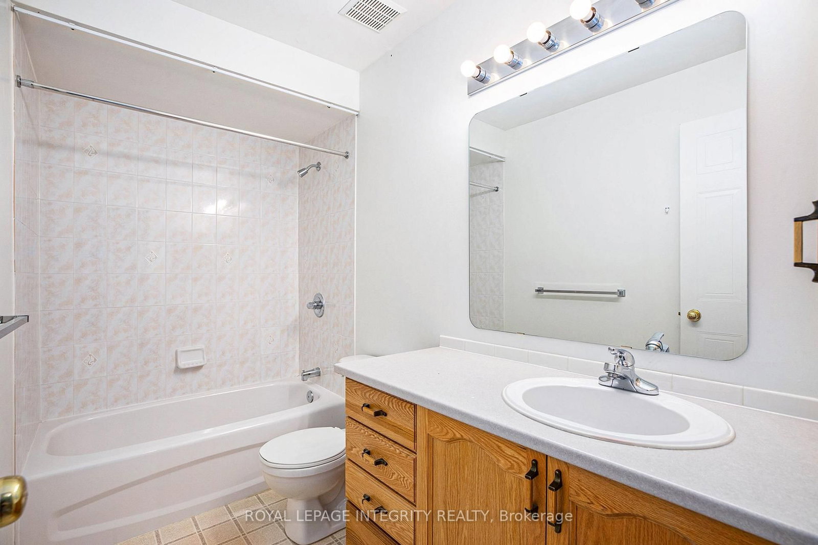 67 Landover Crescent • Ottawa, ON photo 19