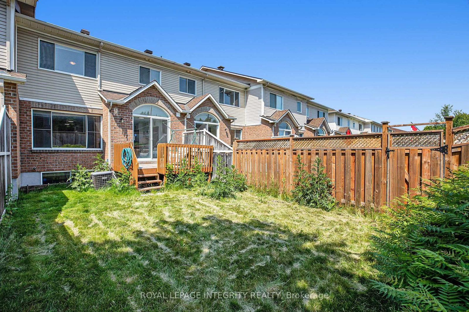 67 Landover Crescent • Ottawa, ON photo 23