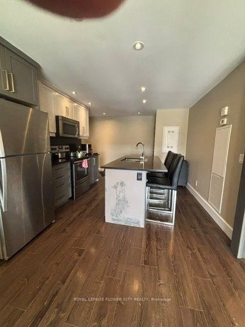 330 Phillip Street S • #1002 • Waterloo, ON photo 5