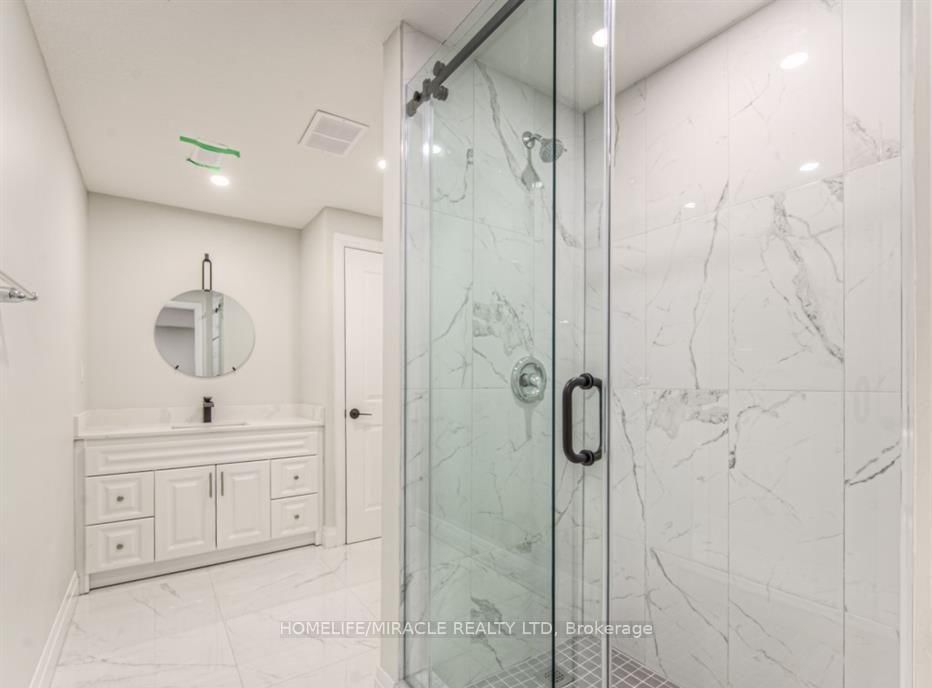 152 Overlea Drive • Kitchener, ON photo 6