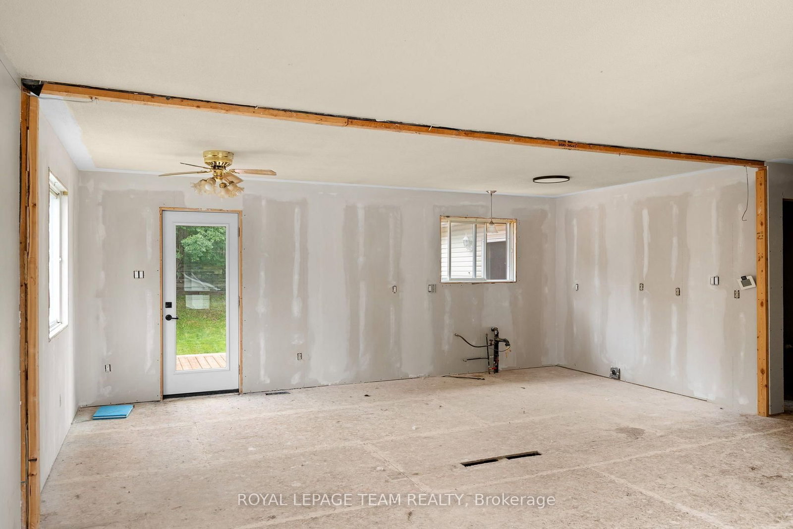 116 Colina Street • Almonte, ON photo 14