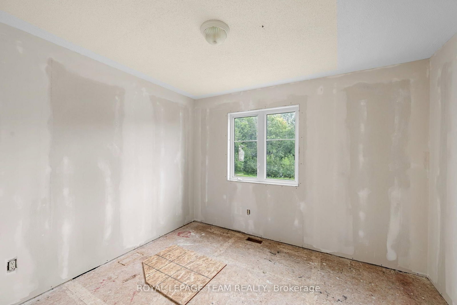 116 Colina Street • Almonte, ON photo 18