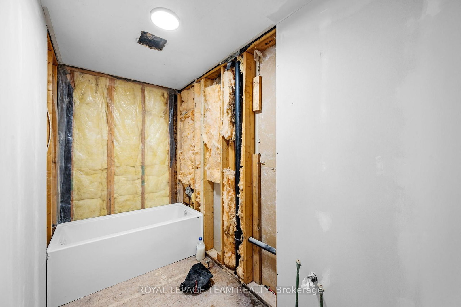 116 Colina Street • Almonte, ON photo 21