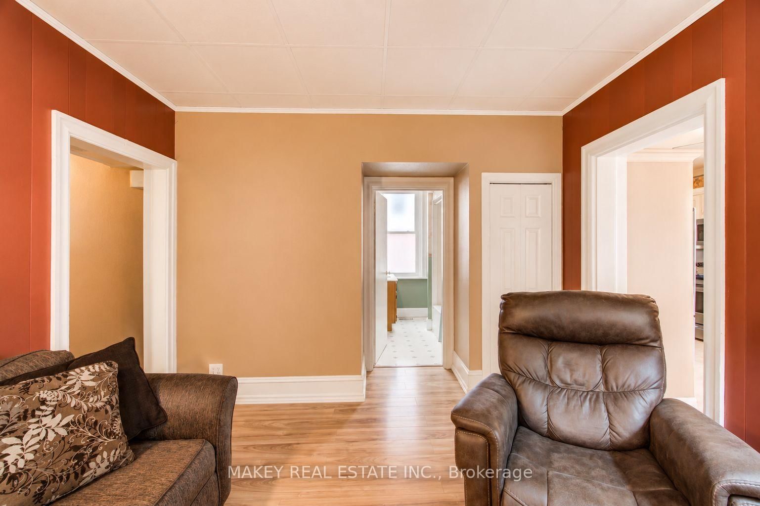 314 Queen Street • Woodstock, ON photo 28