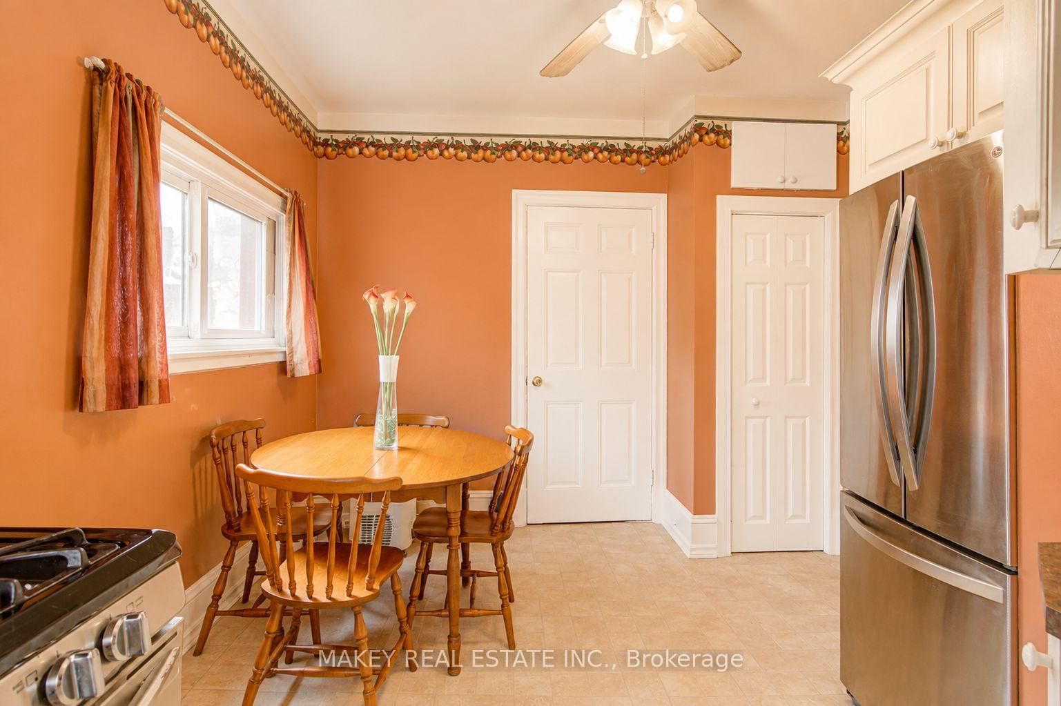 314 Queen Street • Woodstock, ON photo 39