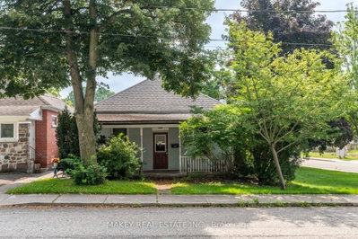 314 Queen Street • Woodstock, ON photo 8