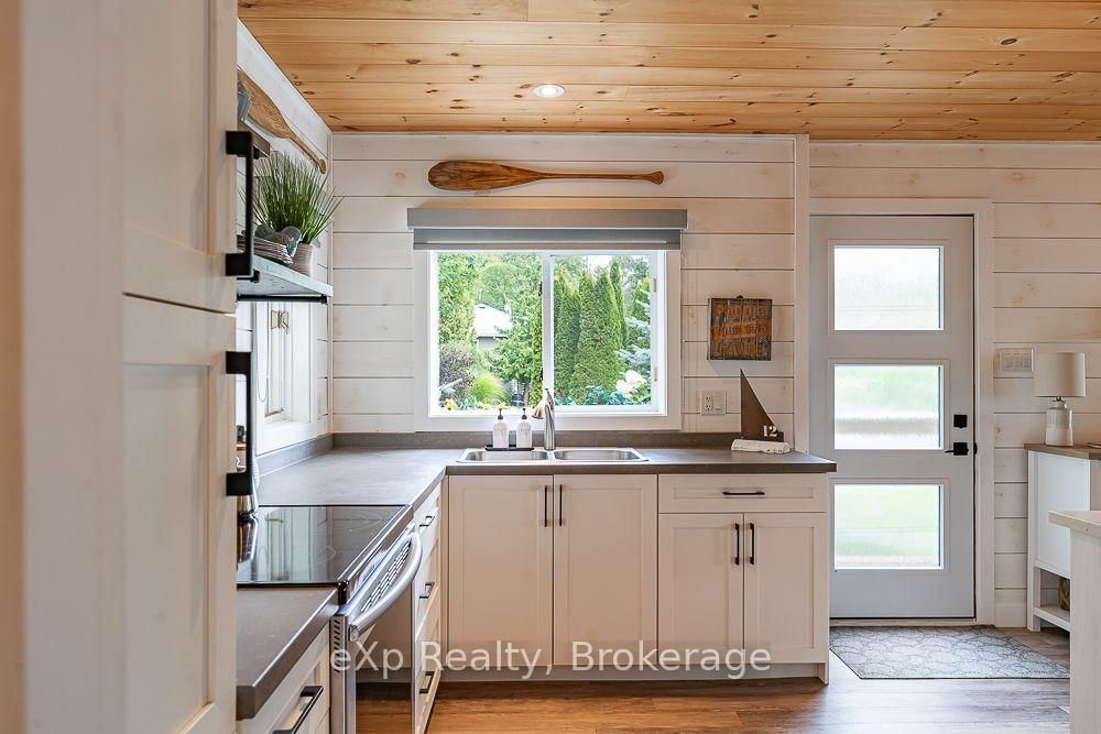 1 1st Avenue S • South Bruce Peninsula, ON photo 17