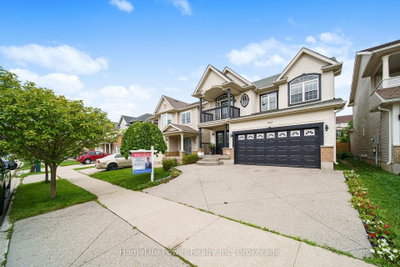 765 BRANDENBURG Boulevard • Waterloo, ON photo 2
