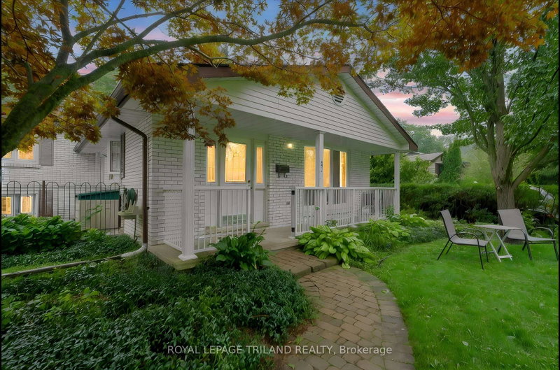 81 Wakefield Crescent, London North