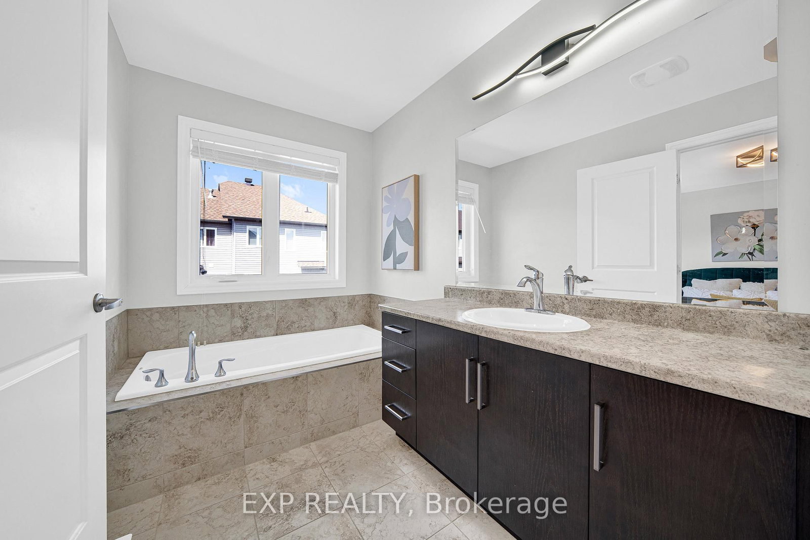 735 Teasel Way • Ottawa, ON photo 24