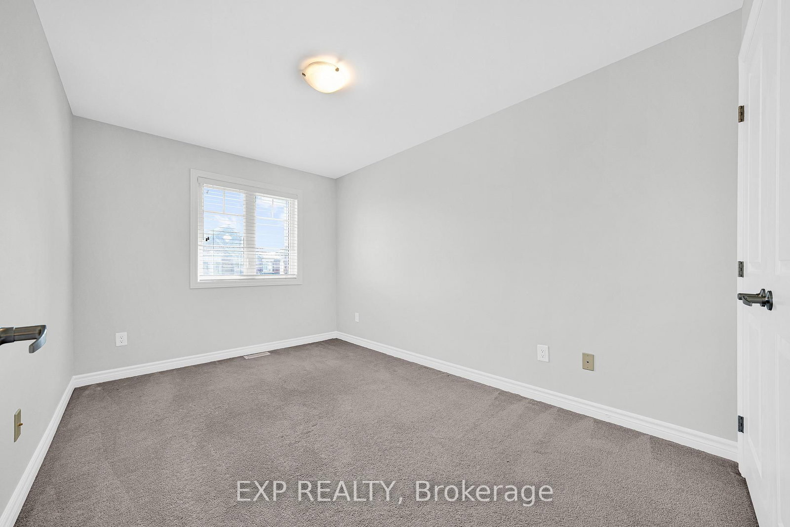 735 Teasel Way • Ottawa, ON photo 27