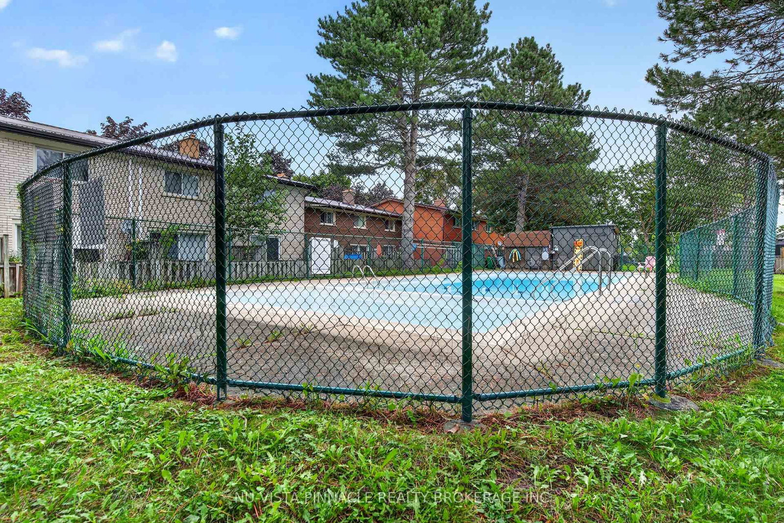 7 Arbour Glen Crescent • London East, ON photo 23
