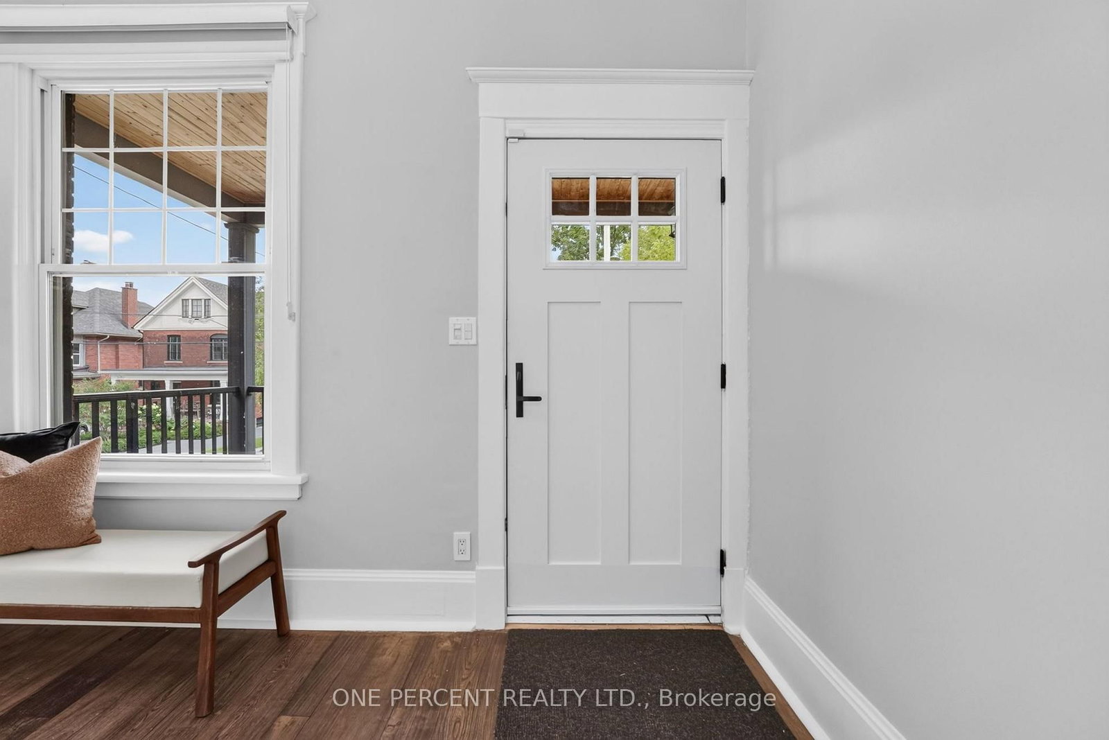 16 Beulah Avenue • Hamilton, ON photo 4