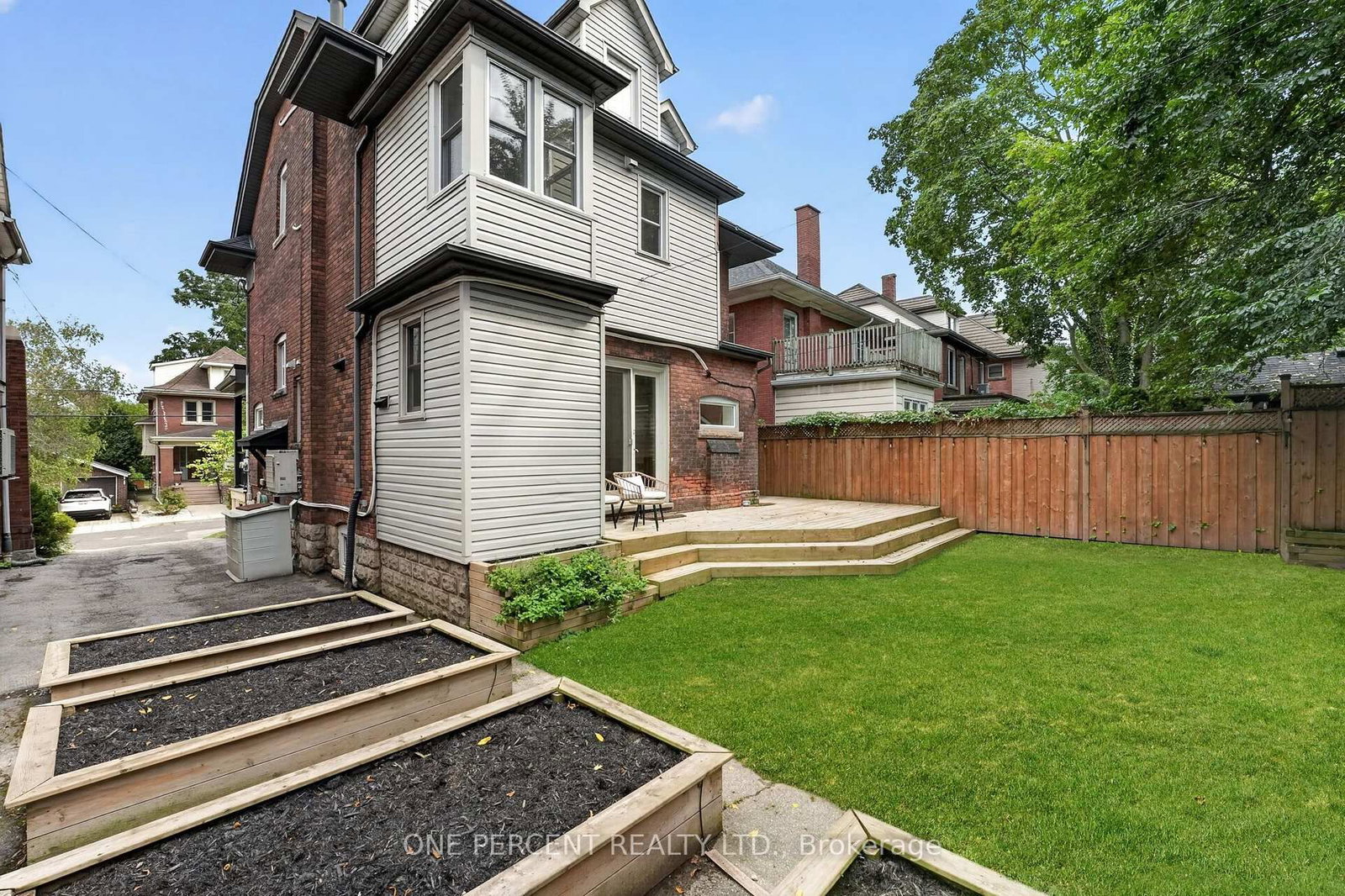 16 Beulah Avenue • Hamilton, ON photo 49