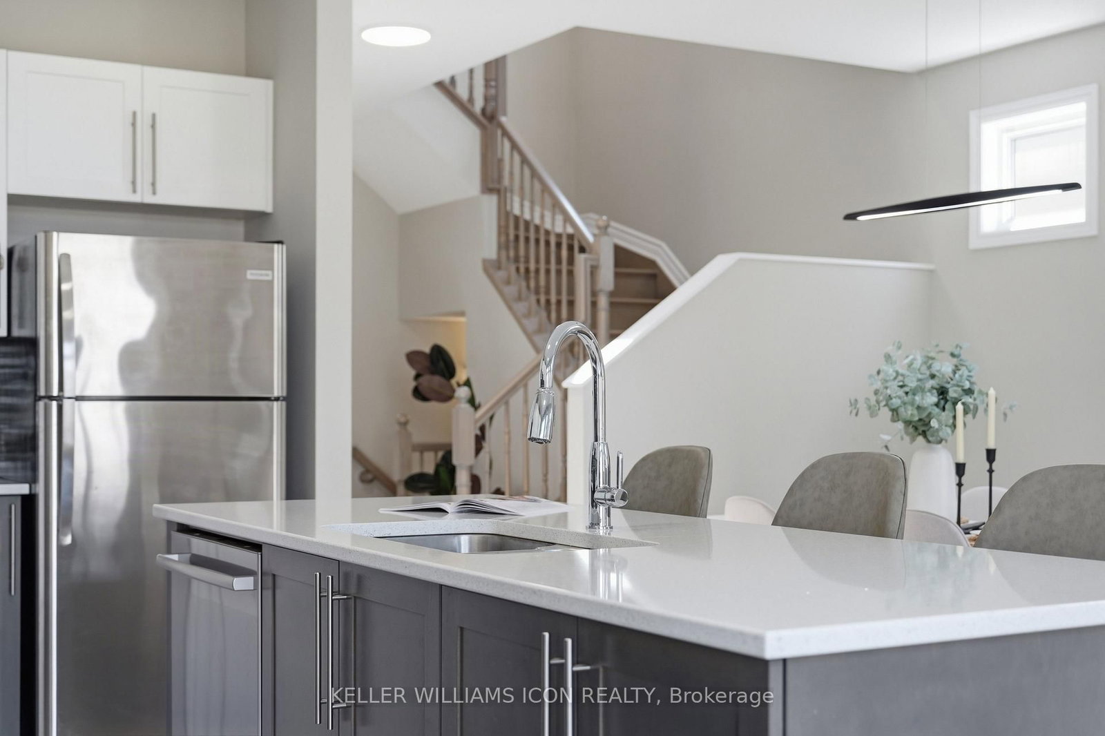 235 BANDELIER Way • Ottawa, ON photo 13