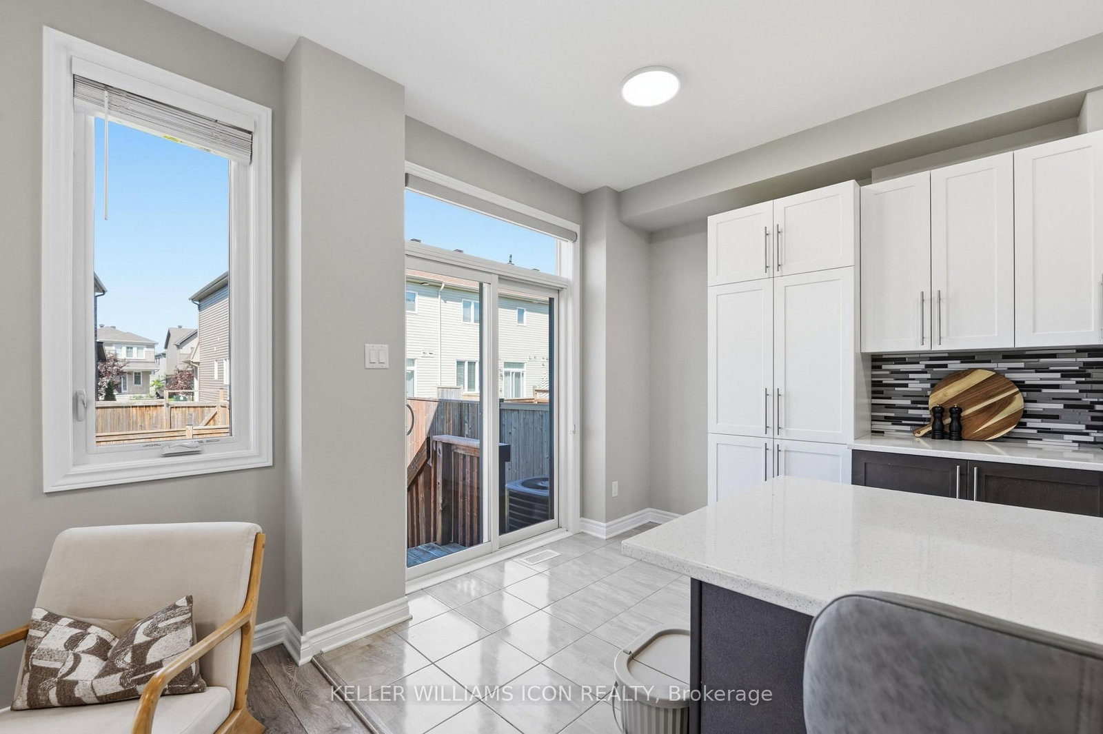 235 BANDELIER Way • Ottawa, ON photo 15
