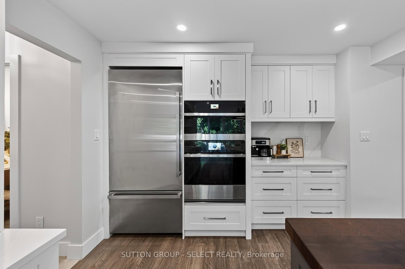 1316 Corley Drive N • London North, ON photo 16