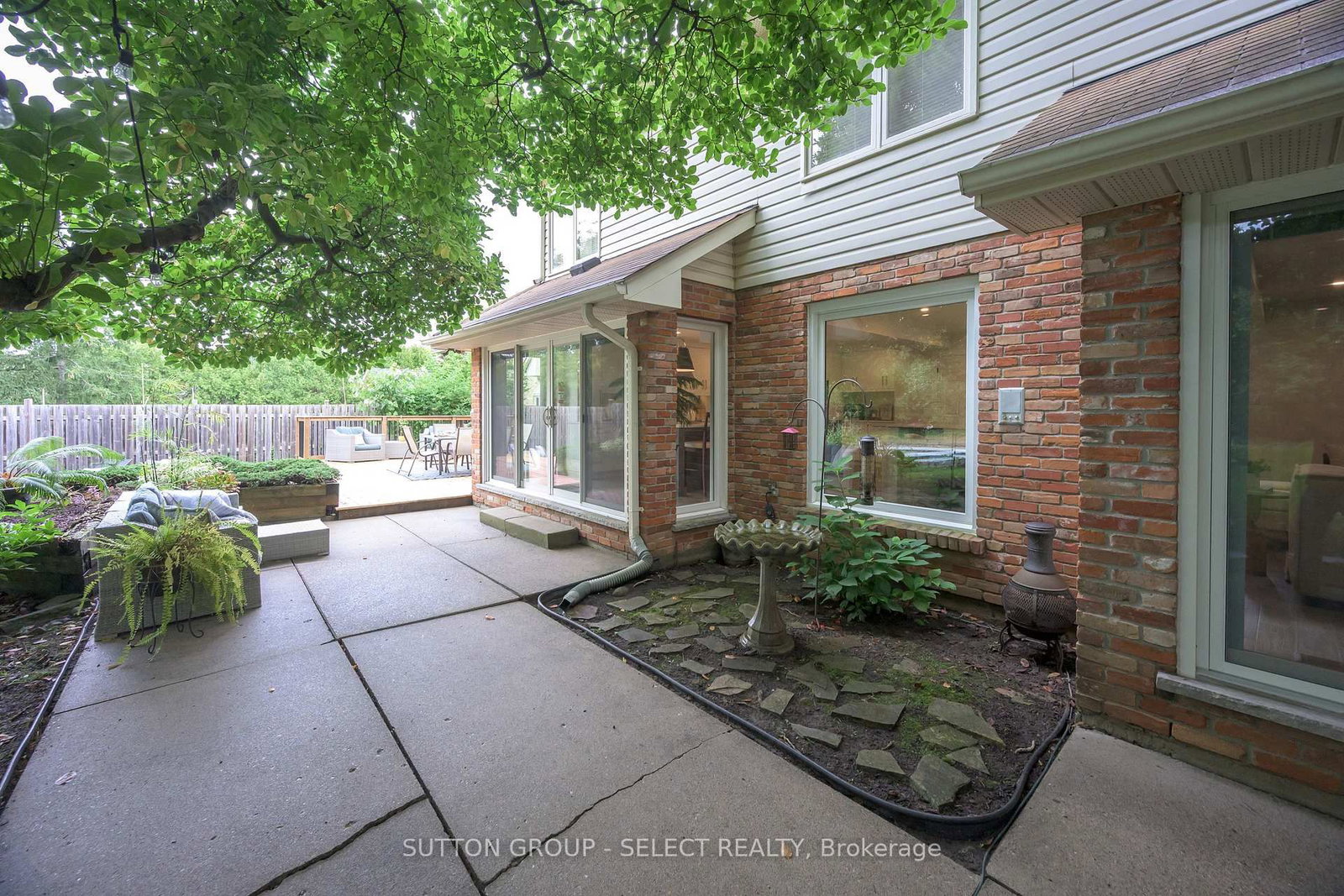 1316 Corley Drive N • London North, ON photo 41