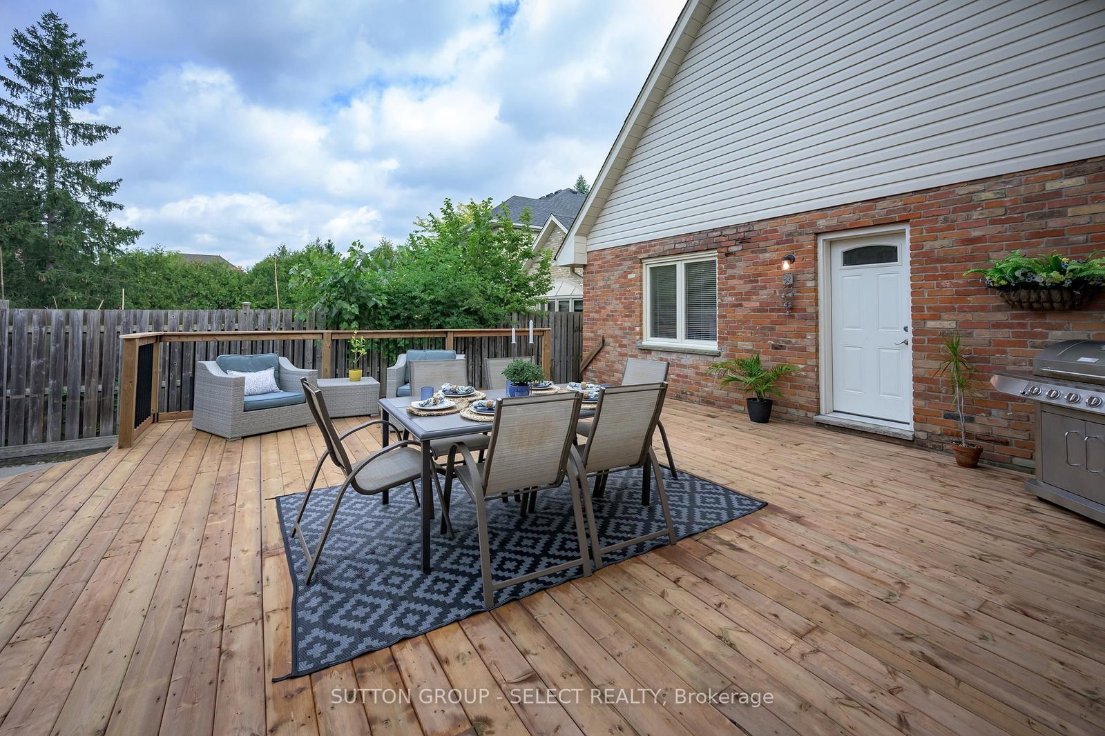 1316 Corley Drive N • London North, ON photo 44