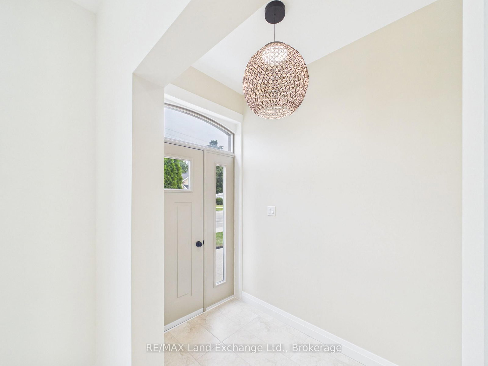 550 Queen Street • Kincardine, ON photo 4