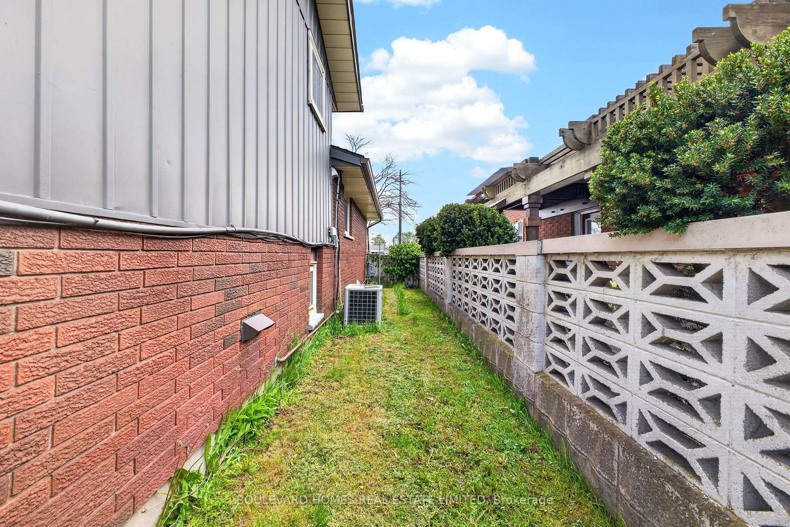 66 Watt Avenue • Welland, ON photo 10