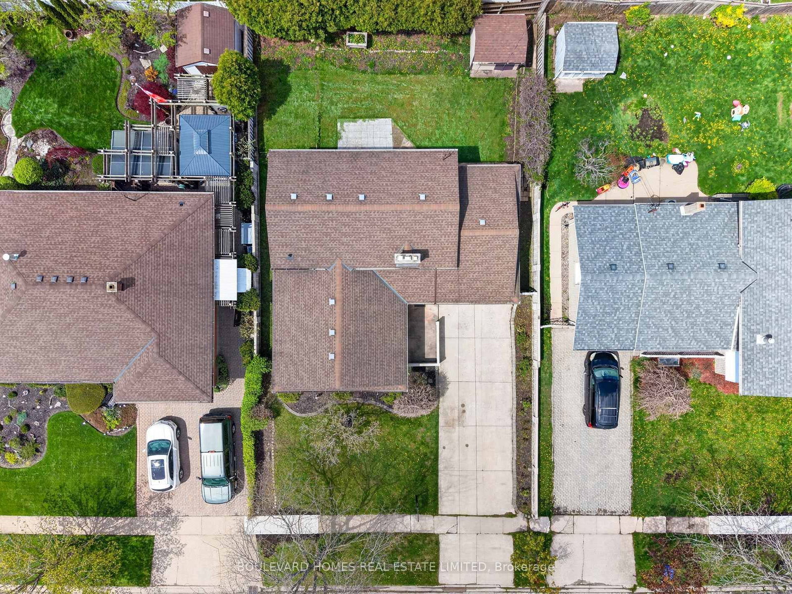 66 Watt Avenue • Welland, ON photo 45