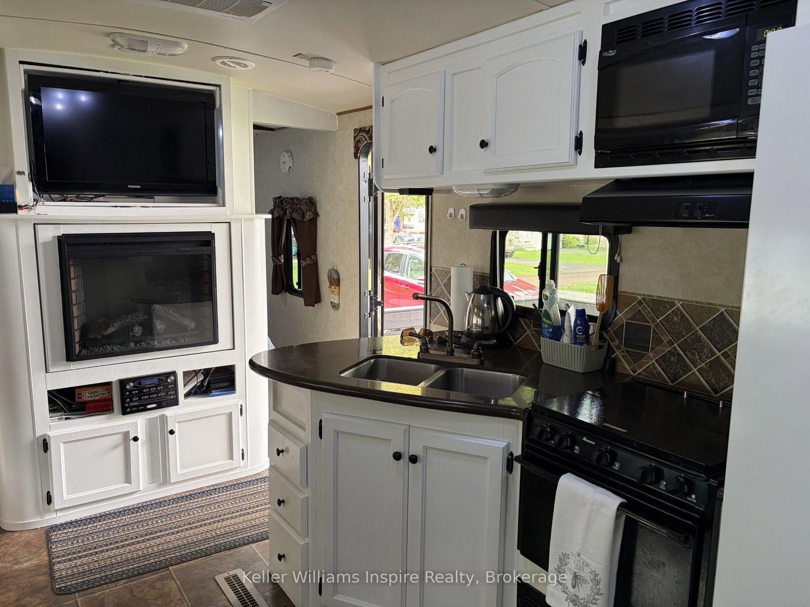 619 OAK Street • Centre Wellington, ON photo 13