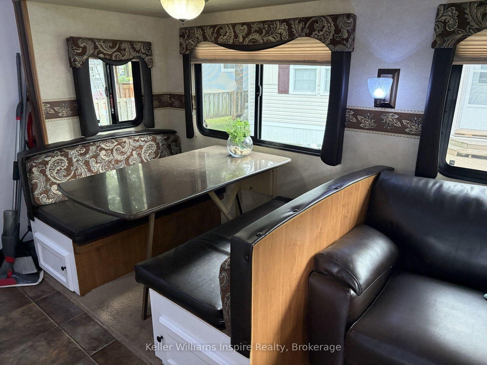 619 OAK Street • Centre Wellington, ON photo 15