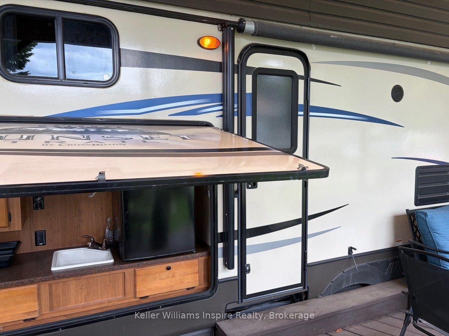 619 OAK Street • Centre Wellington, ON photo 17