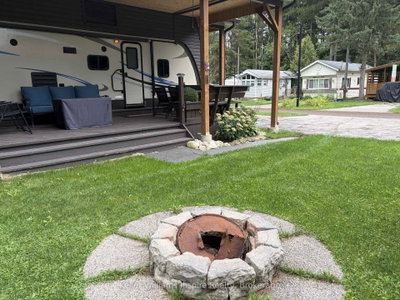 619 OAK Street • Centre Wellington, ON photo 3