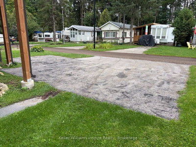 619 OAK Street • Centre Wellington, ON photo 5