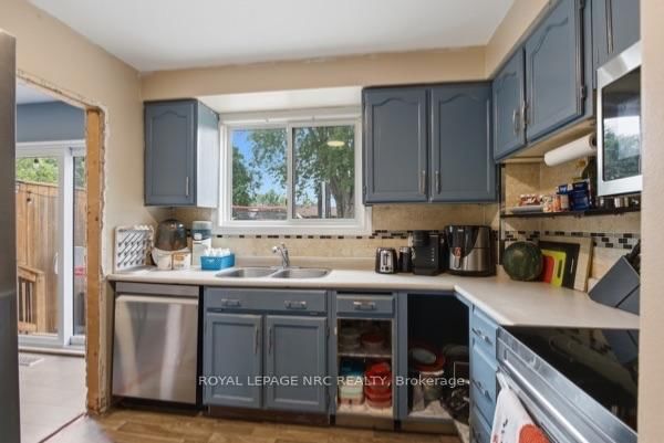 8458 Willoughby Drive • Niagara Falls, ON photo 8