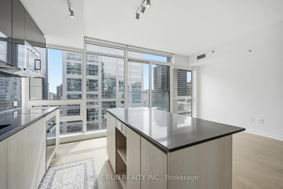 199 Slater Street • #1007 • Ottawa, ON photo 9