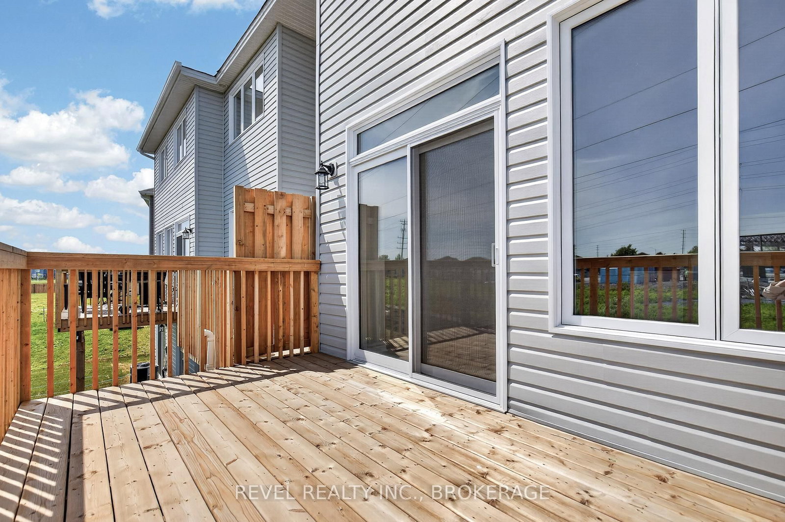 1415 Demers Avenue • Kingston, ON photo 39