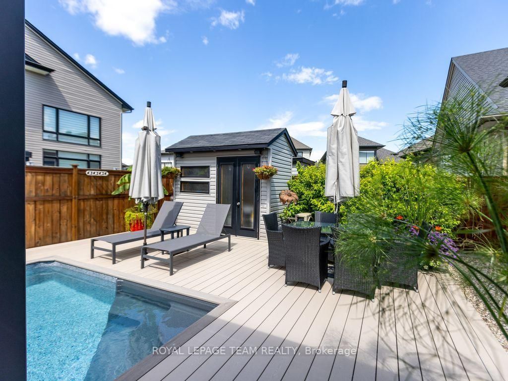 729 Carnelian Crescent • Ottawa, ON photo 32