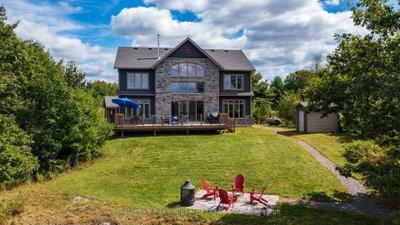 730 124 Highway • McKellar, ON photo 2