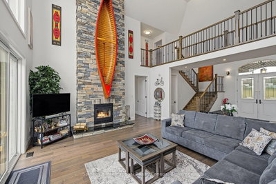 730 124 Highway • McKellar, ON photo 9