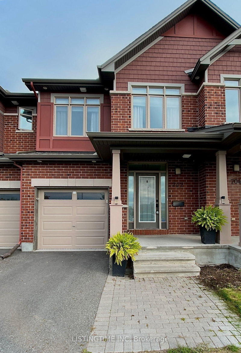 702 Brian Good Avenue