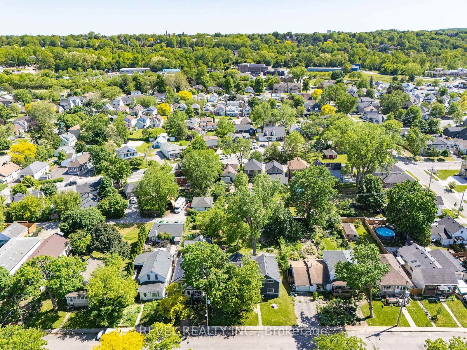 54 Chestnut Street E • St. Catharines, ON photo 48