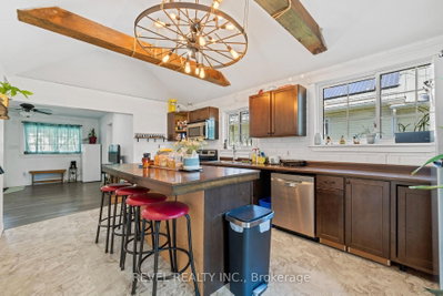 54 Chestnut Street E • St. Catharines, ON photo 9