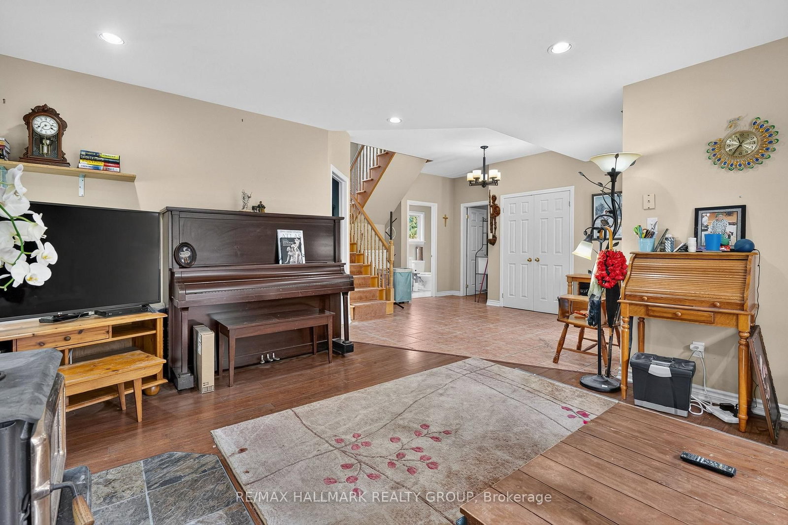 3212 Dukelow Road • Edwardsburgh/Cardinal, ON photo 4
