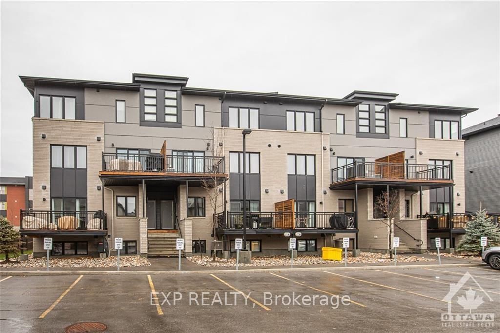 444 VIA VERONA Avenue • #B • Ottawa, ON photo 1