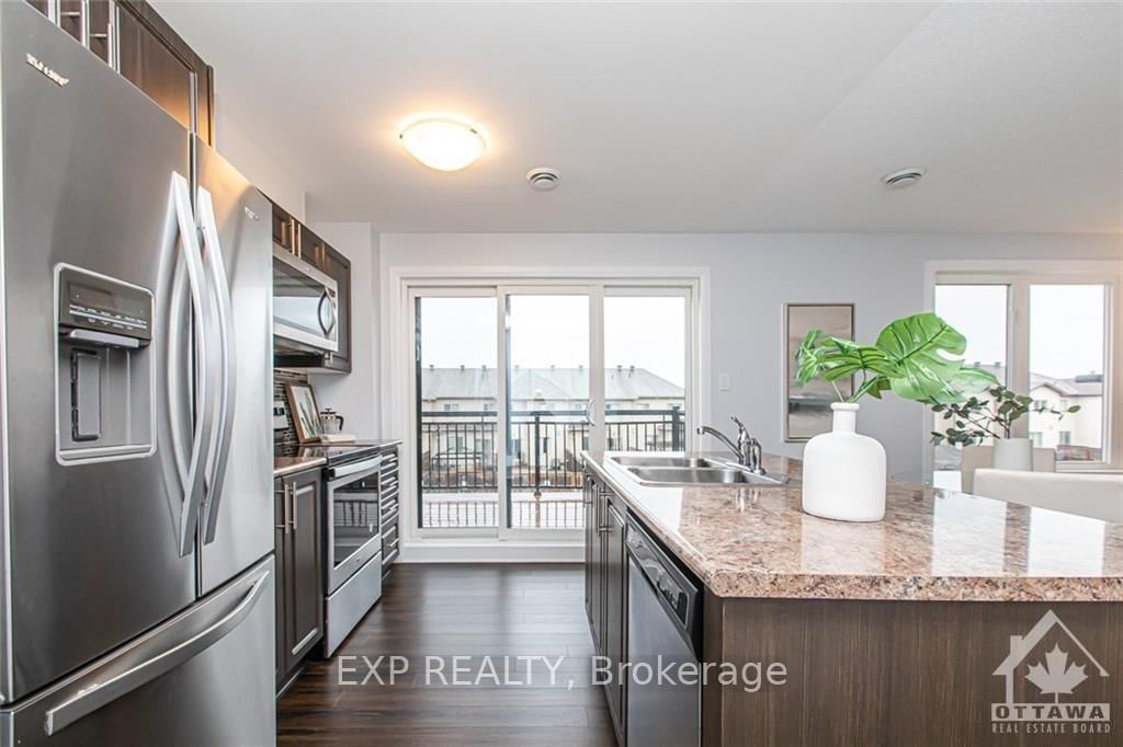 444 VIA VERONA Avenue • #B • Ottawa, ON photo 11