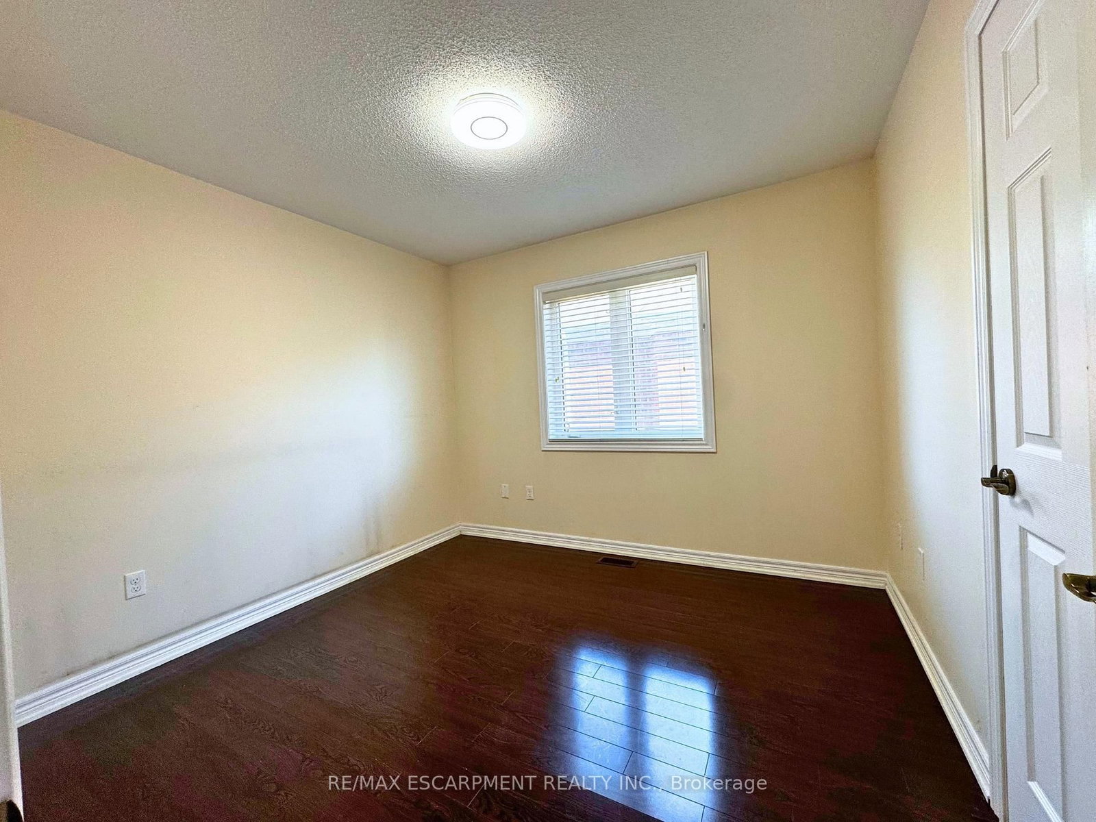 11 Keith Crescent • Niagara-on-the-Lake, ON photo 18